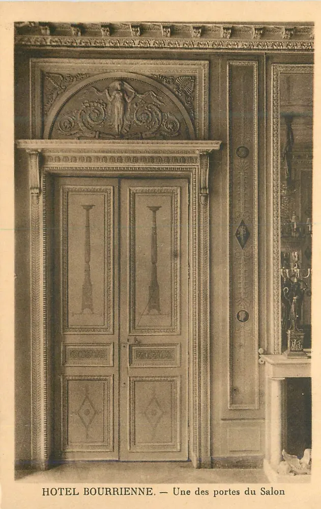 Hotel Bourrienne — Una delle porte del Salone - Recto