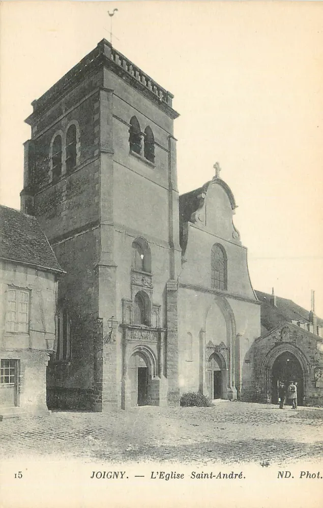 Joigny — A Igreja de São André — ND. Fot. - Frente