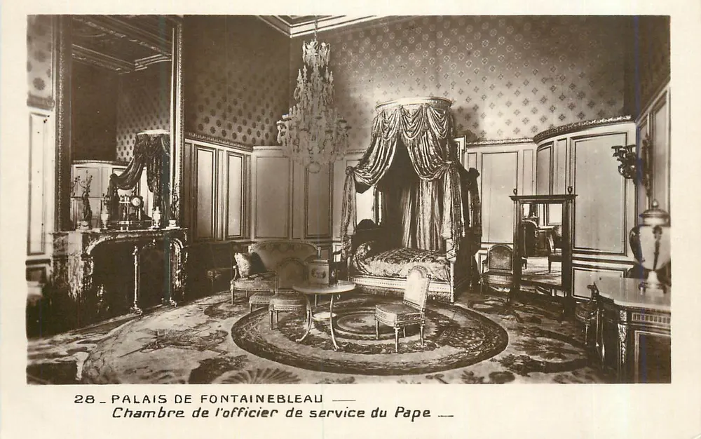Zimmer des päpstlichen Offiziers — Schloss Fontainebleau — Edition der Museen des Louvre, n°28 - Vorderseite