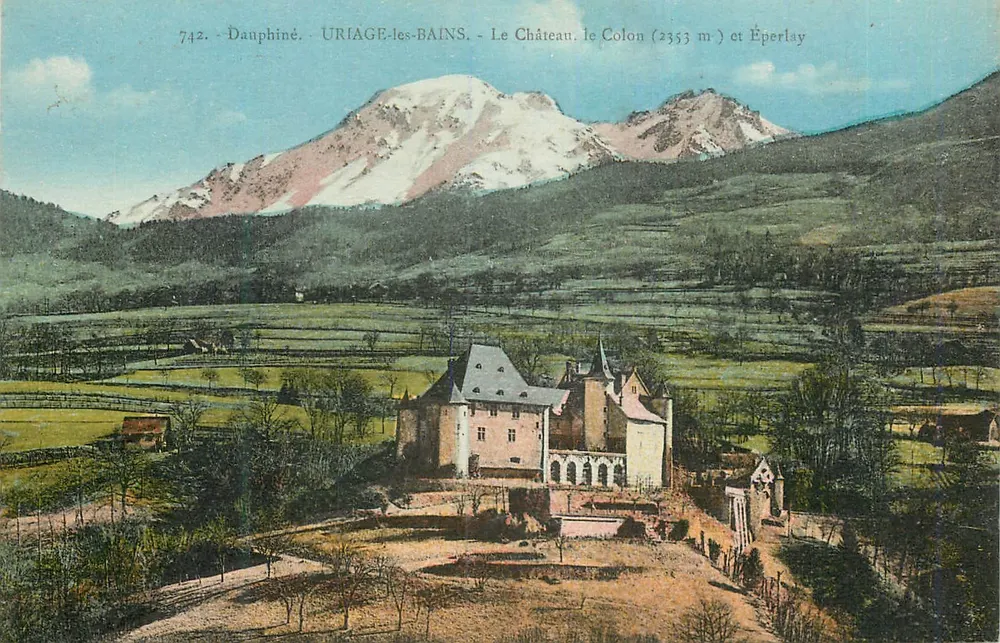 Uriage-les-Bains — Das Schloss, der Colon (2353 m) und Éperlay — Edition M. Bougdet, Grenoble, n°742 - Vorderseite