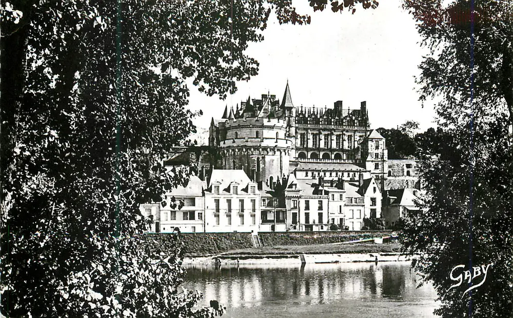 Amboise — O Castelo — Gaby - Frente
