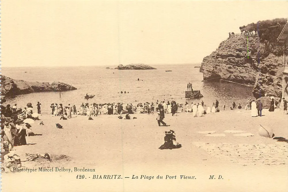 Biarritz — La Plage du Port Vieux — Phototypie Marcel Delboy, Bordeaux, n° 120 - Recto