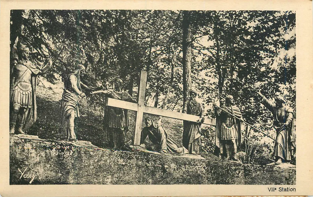 VIIe Station — Jésus tombe pour la seconde fois — Édition Photo-Quinault, Lourdes - Recto