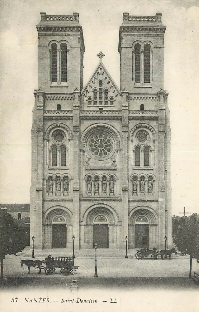 Nantes — Saint-Donatien — LL - Frente