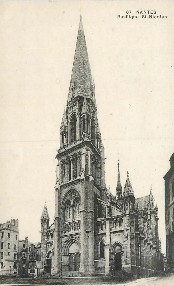 Basílica de São Nicolau — Nantes — editor Chapal, imp. Ed. Nantes, n° 107 - Frente