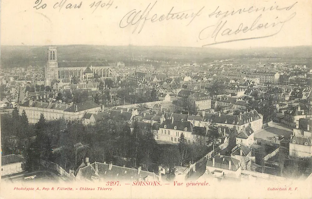 Soissons — Vista geral — Fototipia A. Rep & Filliette, Château Thierry, n° 3297 - Frente