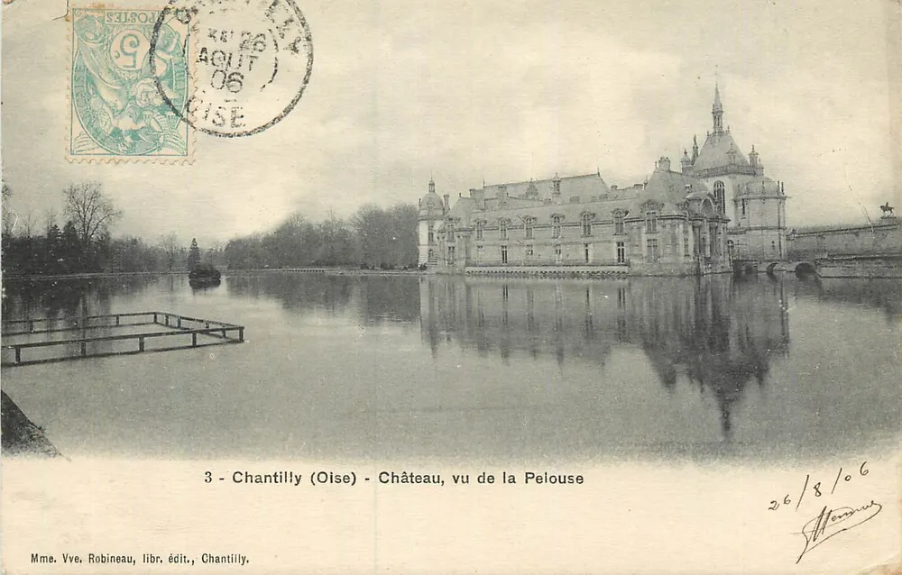 Chantilly (Oise) - Castelo, visto da Pelouse — Mme. Vve. Robineau, libr. édit., Chantilly, n°3 - Frente
