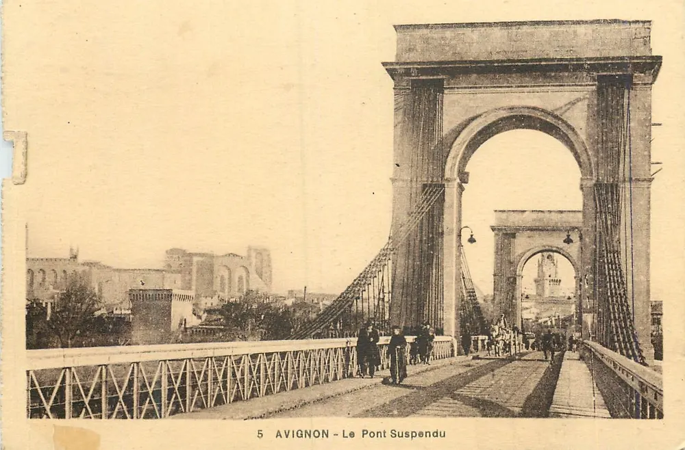 Avignon — Le Pont Suspendu — Imp. A. Pinguet - Awers
