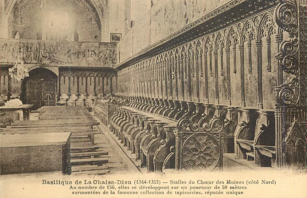 Basilika von La Chaise-Dieu (1344-1352) — Chorbanken (Nordseite) - Vorderseite