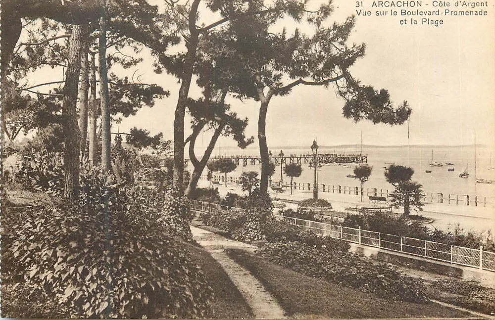 Arcachon - Côte d'Argent — Ansicht des Boulevard-Promenade und der Strand — Nr. 31 - Vorderseite