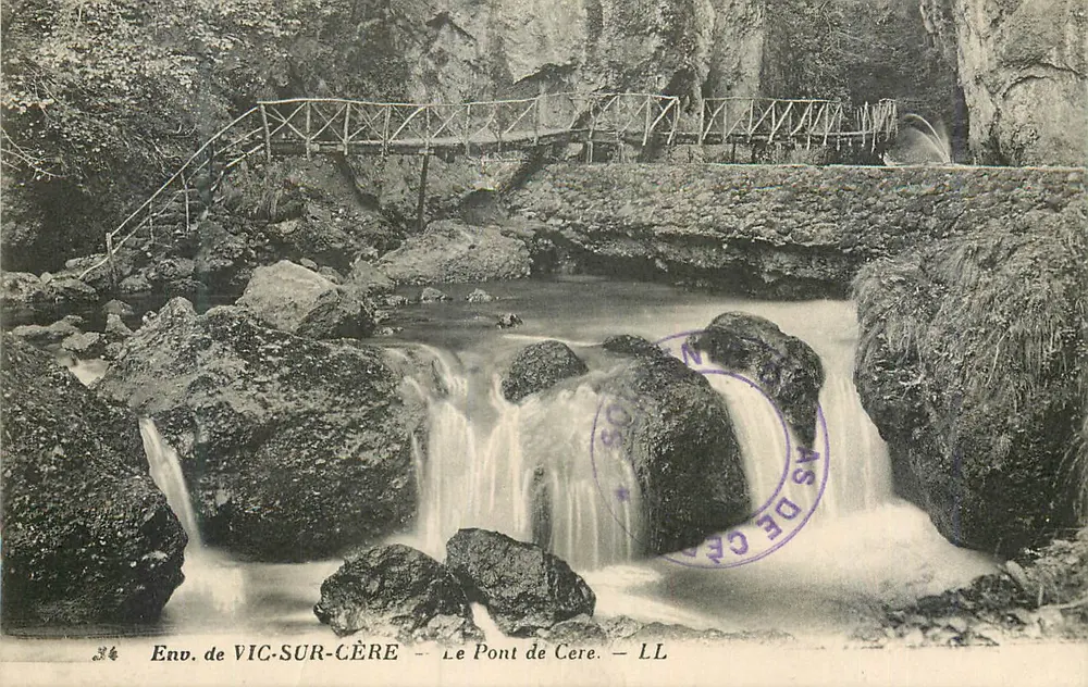 Envio de VIC-SUR-CÈRE — O Ponte de Cère — LL - Frente