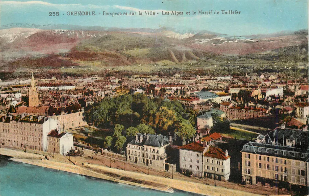 Grenoble - Blick auf die Stadt - Die Alpen und das Taillefer-Massiv - Vorderseite