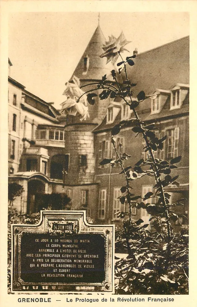 Grenoble — Le Prologue de la Révolution Française — Édition R. Girard, n°34 - Recto