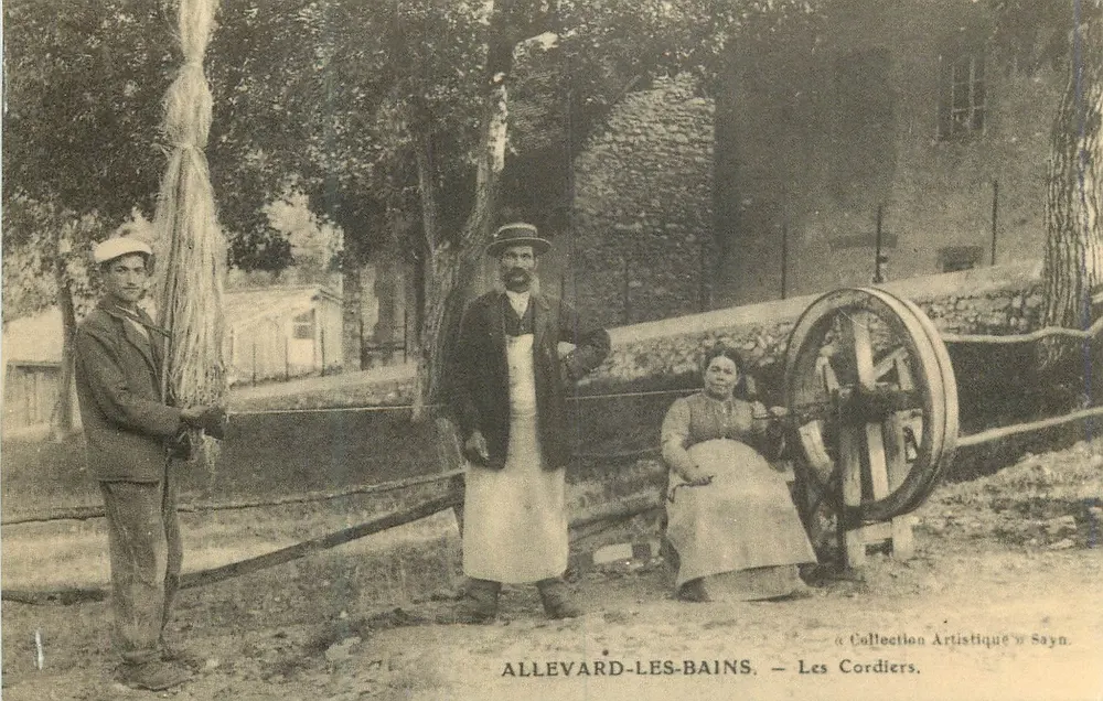 Allevard-les-Bains — Os Cordiers — Coleção Artística Sayn - Frente