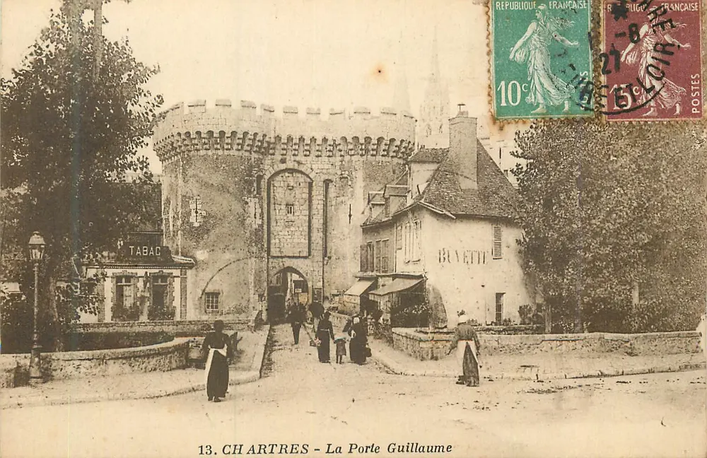 Chartres - A Porta Guillaume — editor desconhecido, n° 13 - Frente