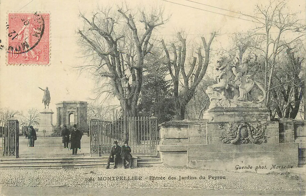 Montpellier — Entrée des Jardins du Peyrou — Guende phot. Marseille - Recto