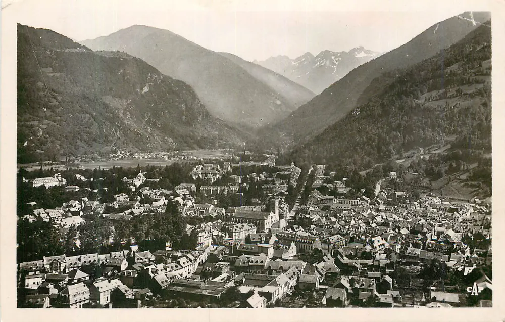 Luchon — Ogólny widok — « REAL-PHOTO » C.A.P. nr 175 - Awers