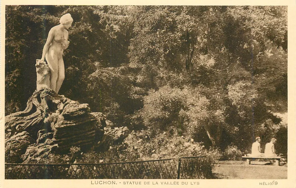 Luchon - Estátua da Vale do Lys — Hélios 9 - Frente