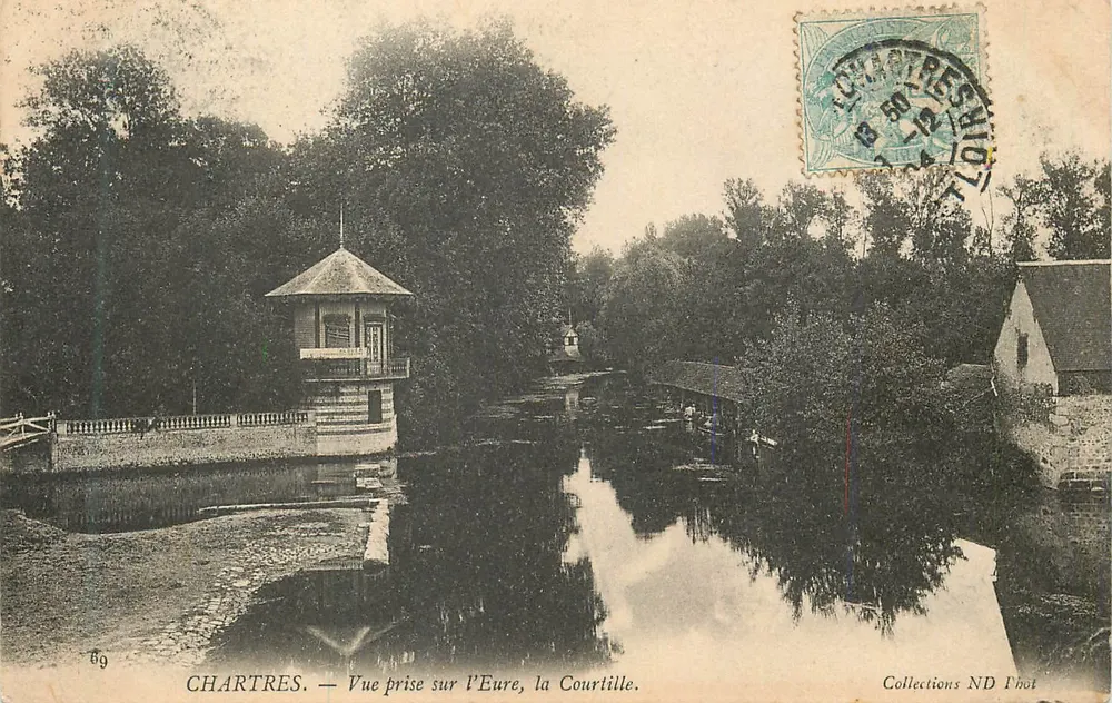 Chartres — Vue prise sur l'Eure, la Courtille — Collections ND Phot - Recto