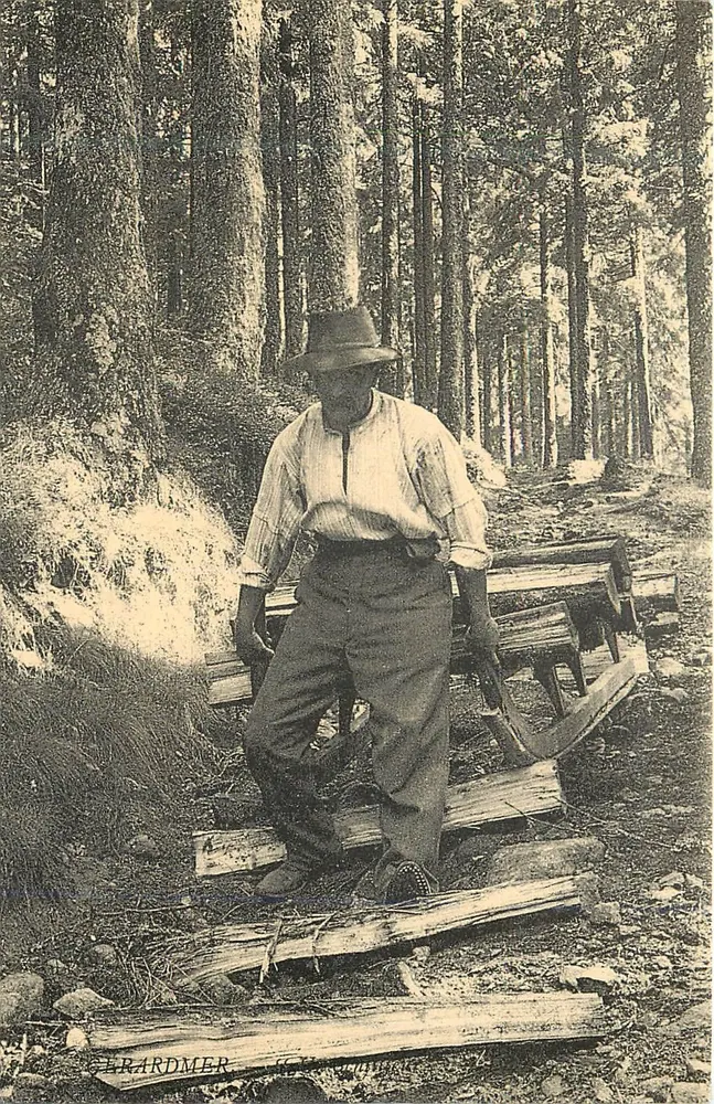 Homem com trenó na floresta — Editor: Cécodil B.P. 49 91 1942, Les Ulis Cedex - Frente