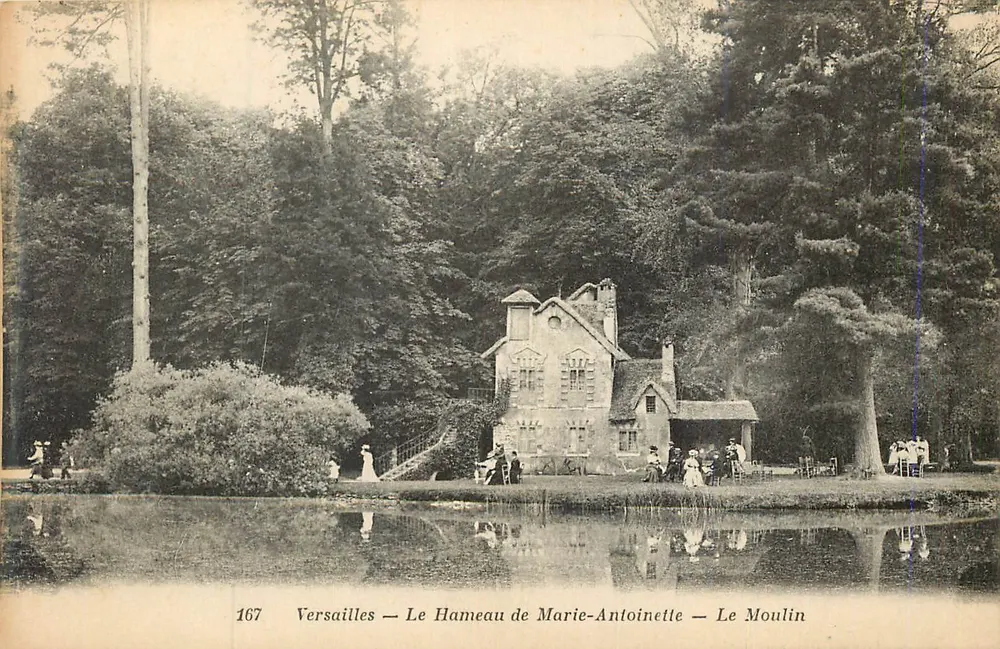 Versailles — Das Dorf der Marie-Antoinette — Das Mühle - Vorderseite