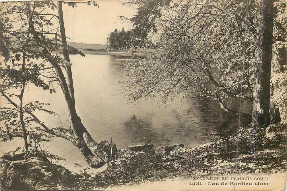 Lac de Bonlieu — Excursion en Franche-Comté en 1931 — Éditeur E. Baudrand, Besançon - Recto