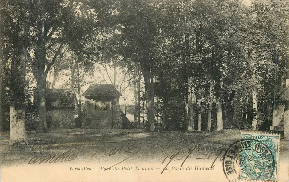Versailles — Parc du Petit Trianon — La Porte du Hameau - Vorderseite