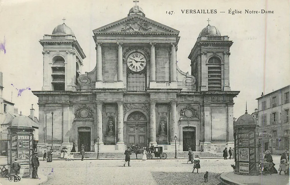 Versailles — Igreja Nossa Senhora — Editor E. BA, n° 147 - Frente
