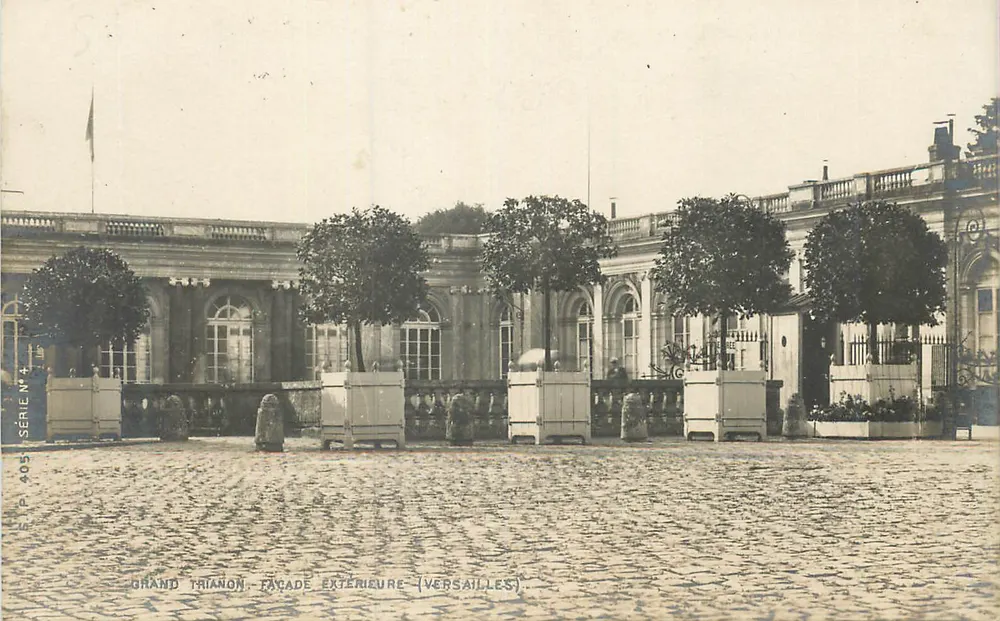 Grand Trianon — Fachada externa — Versailles — Série 405, E.P.P. - Frente