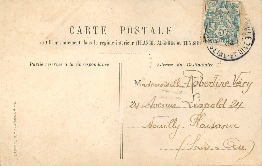 Jovem mulher em traje de noiva — série 'As Noivas' — editada por Lagriffe, 16 rue Labouette, Paris - Verso
