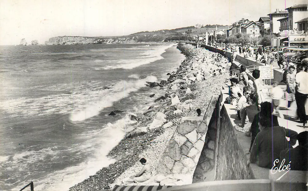 Hendaye-Plage — A praia com maré alta — L. Chatagneau, 92, Cours Victor-Hugo, Bordeaux - Frente