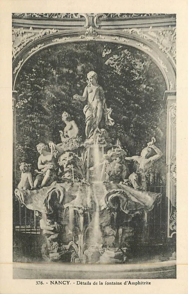 NANCY — Detalhes da fonte de Amphitrite — Edição de Arte V. Rœdier, Nancy - Frente