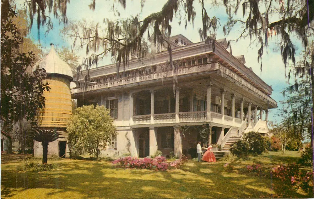 San Francisco Plantation House — Louisiana — Published by H.S. Crocker Co., San Francisco — GLR-502 - Front