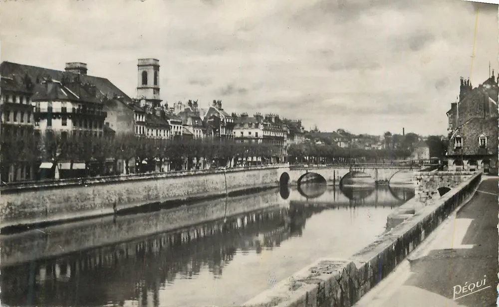 Die Quais, Pont Battant — Besançon — Verlag Péraquin, n°106 - Vorderseite