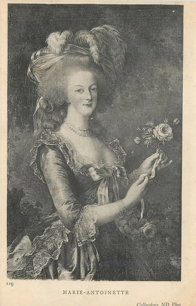 Marie-Antoinette — retrato em preto e branco — Coleções ND Phot, n° 129 - Frente