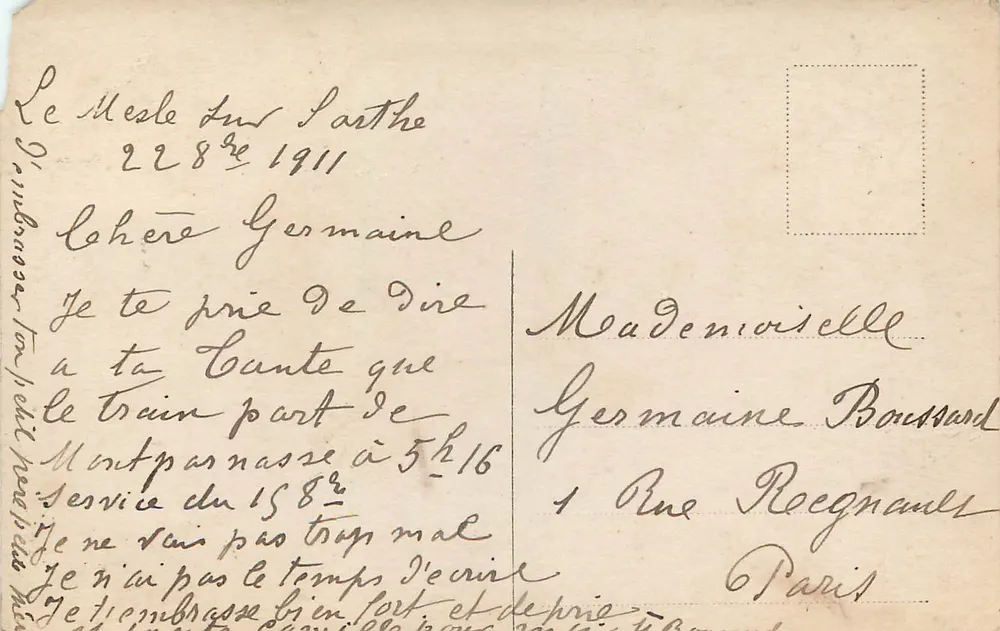 Jeune femme en robe fleurie — portrait studio — éditeur S.S. (2075) - Verso