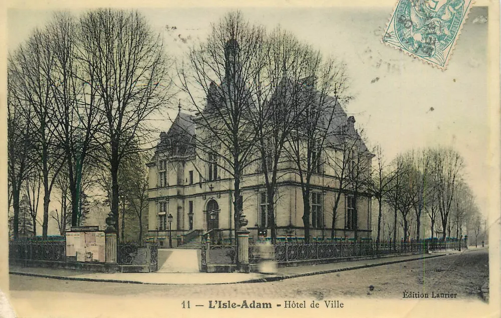 L'Isle-Adam — Hôtel de Ville — Édition Laurier - Frente