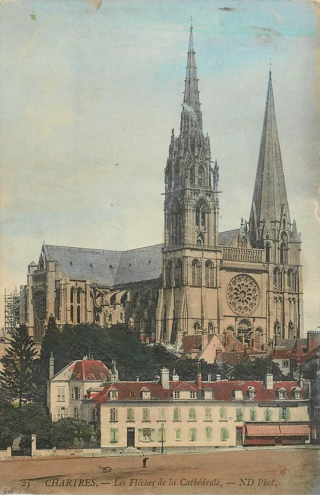 Chartres — As Flechas da Catedral — ND Phot. - Frente