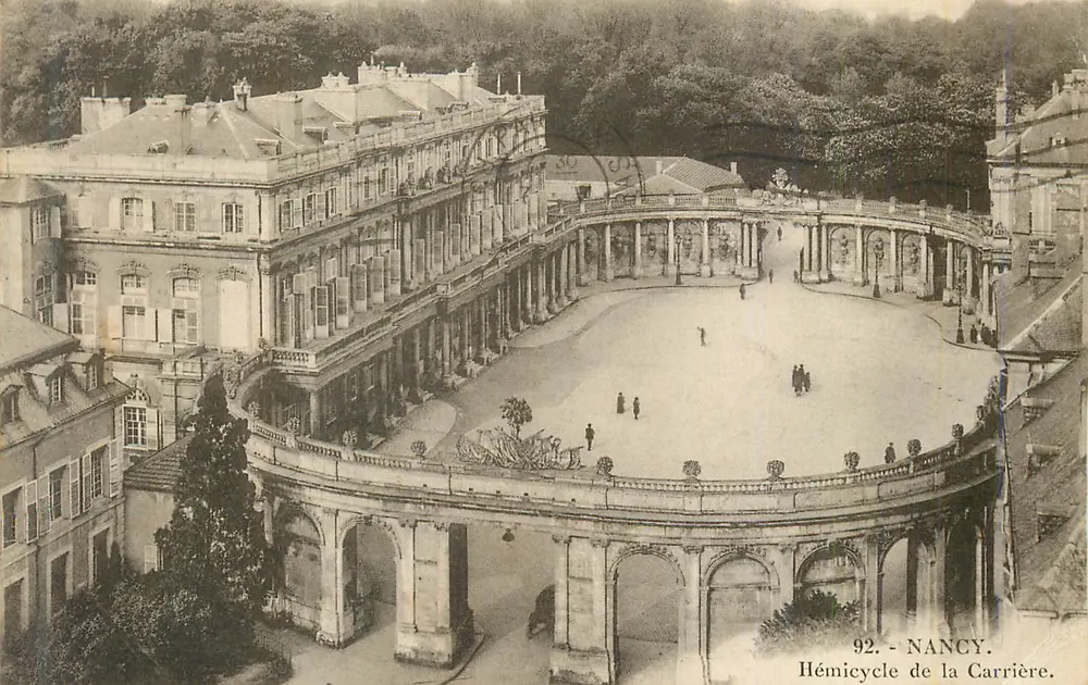 Hémiciclo da Carrière — Nancy — Fototipia A. Humblot e Cia, n° 92 - Frente