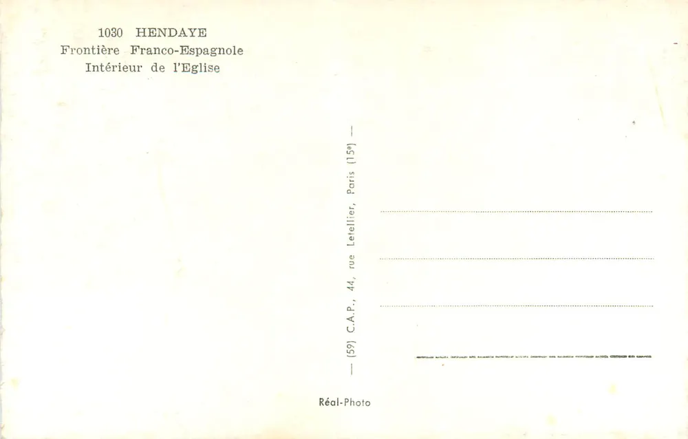 Intérieur de l'église à Hendaye — Frontière Franco-Espagnole — Réal-Photo - Verso