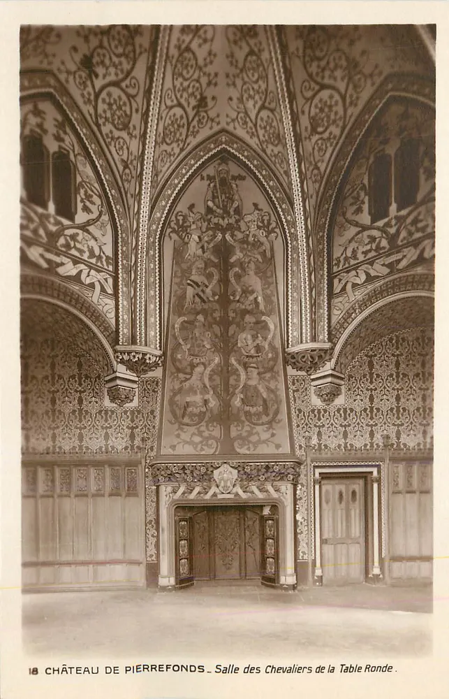 Schloss Pierrefonds — Saal der Ritter der Runde Tafel — Édition des Grand Monuments Historiques - Vorderseite
