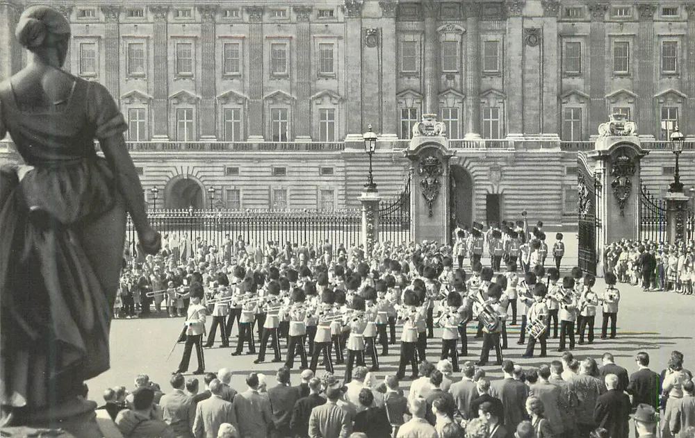 Buckingham Palace — Military Parade — Photograph by John Hinde, F.R.P.S. - Front