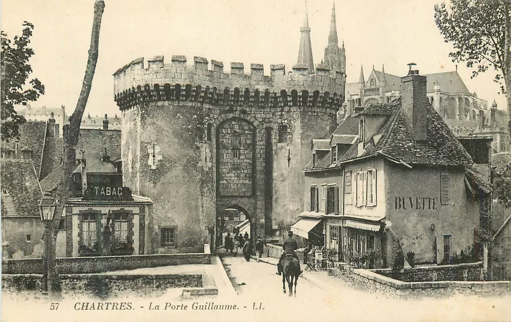 Chartres - A Porta Guillaume - LL - Frente
