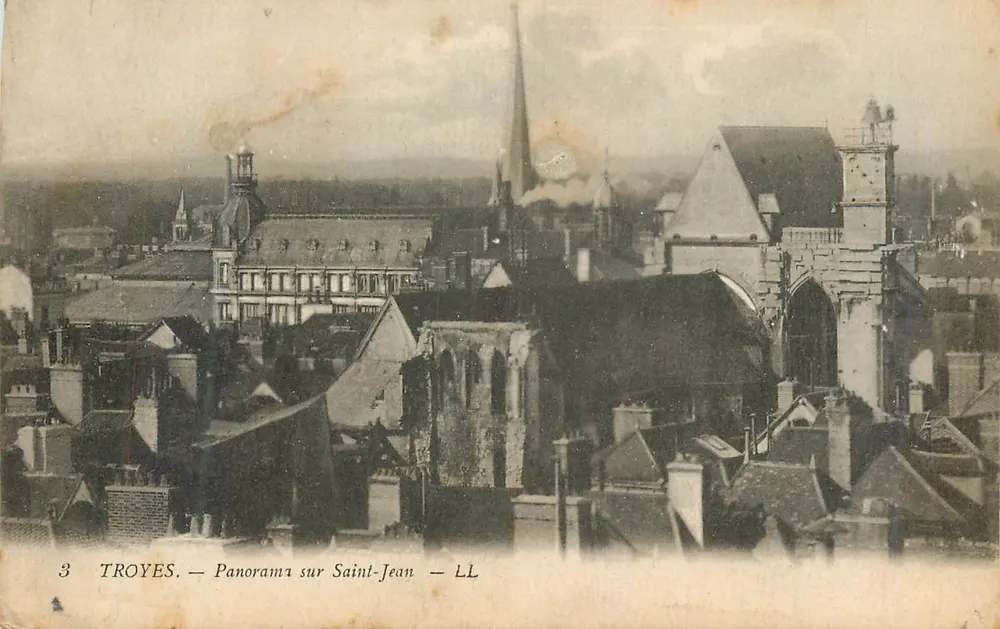 Troyes — Panorama sobre Saint-Jean — LL - Frente