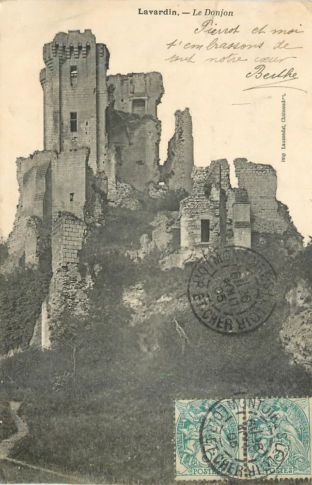 Lavardin — O Donjon — Imp. Laussadat, Châteauroux - Frente