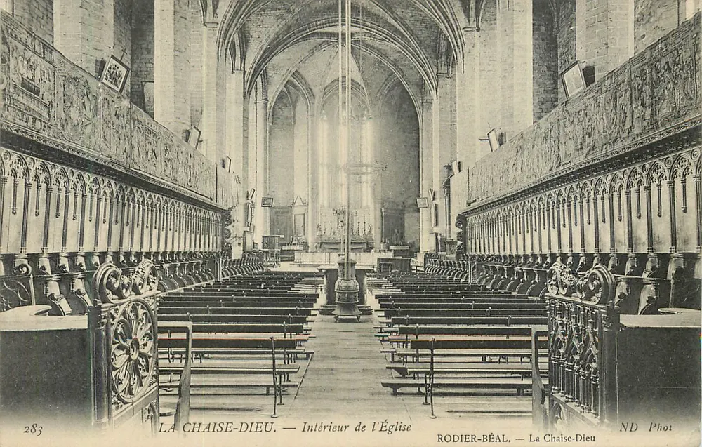 La Chaise-Dieu — Interior of the Church — RODIER-BÉAL — La Chaise-Dieu ND Phot - Front