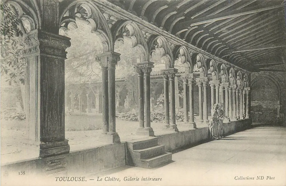 Toulouse — O Claustro, Galeria interna — Coleções ND Phot, n° 158 - Frente