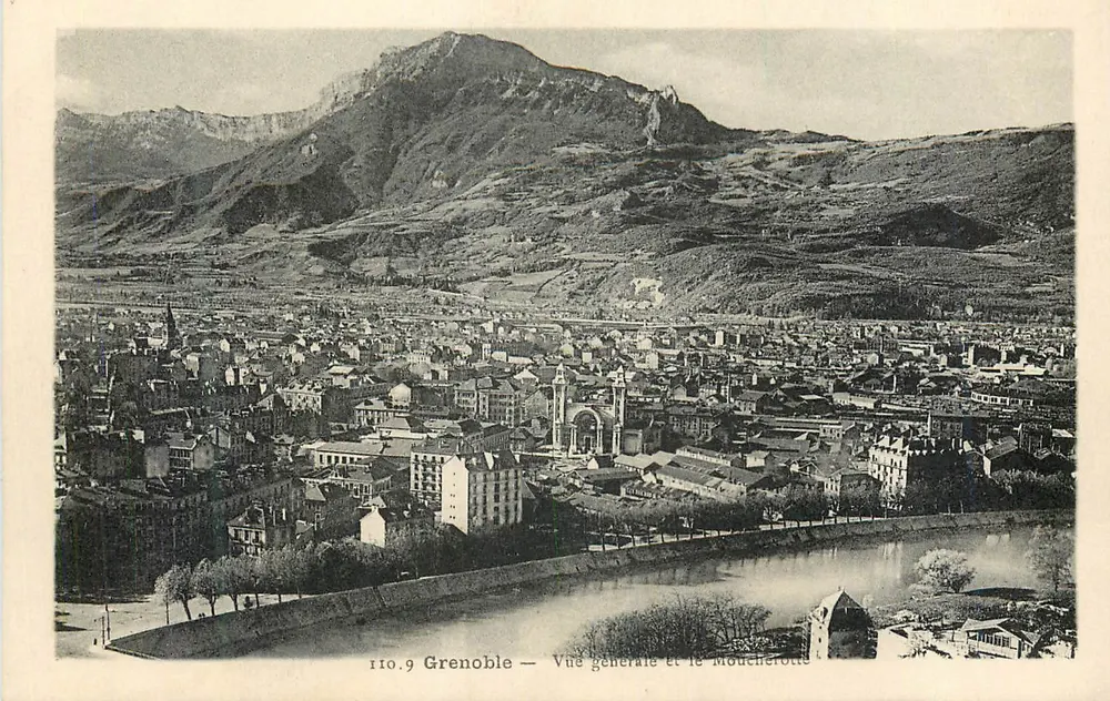 Grenoble — Visão Geral e o Moucheron - Frente