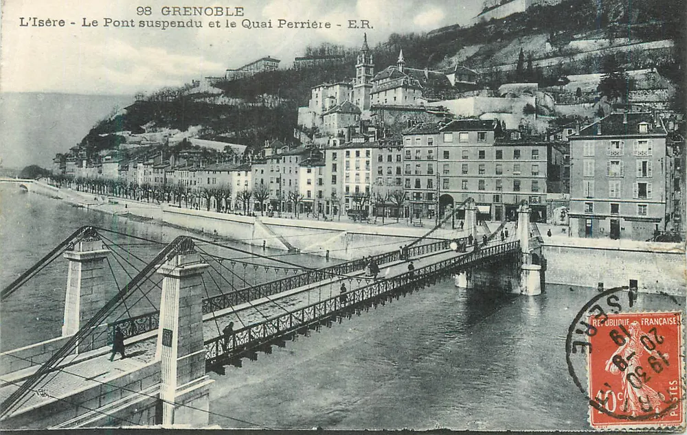 Grenoble — Le Pont suspendu et le Quai Perrière — E.R. - Recto