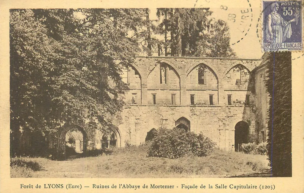 Wald von LYONS (Eure) — Ruinen der Abtei Mortemer — Fassade des Kapitelhauses (1205) - Vorderseite